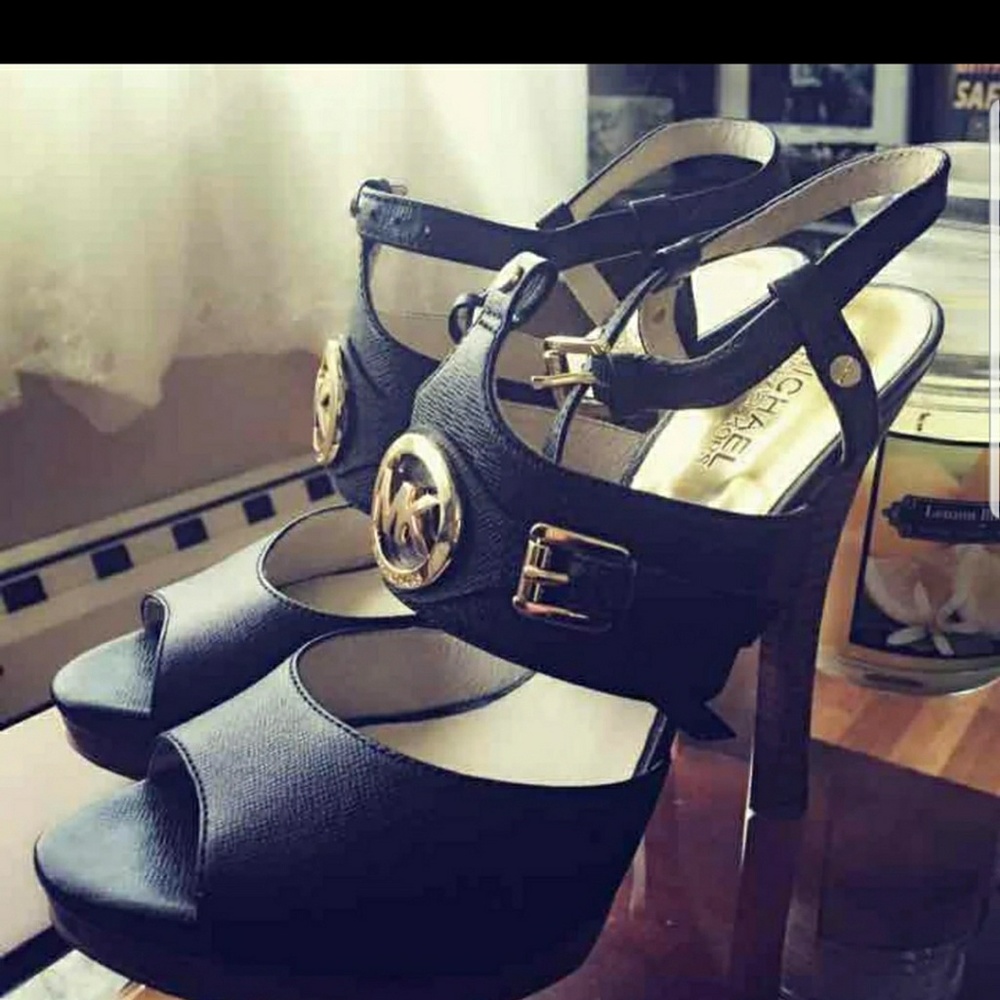 Michael Kors Logo Black & Gold Sandals heels